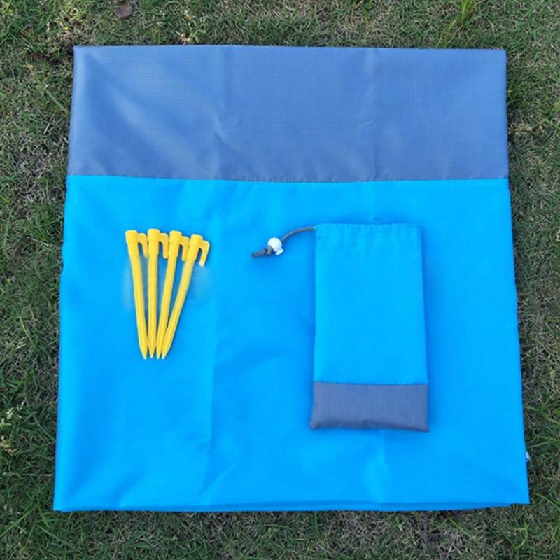 Waterproof Sand-Free Beach Blanket – Lightweight Quick-Dry Family-Size Outdoor Mat with Carry Bag & Clips